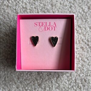 Stella & Dot gold delicate heart earrings - NWT